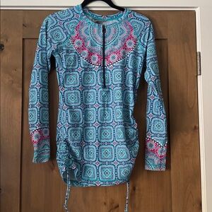 Athleta Fiji Ruched Rash Guard Womens S Swim Surf Beach vacation activewear